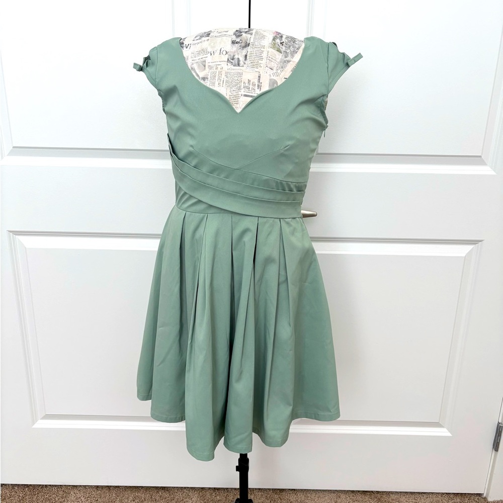 Myrtlewood of California Sage 50’s Style Dress